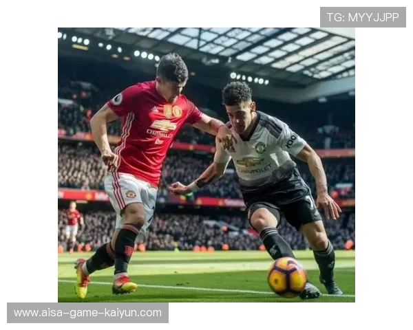 英超曼联末段绝杀，老特拉福德再起欢呼