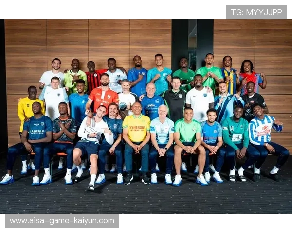 欧洲杯比赛的战术周期与俱乐部赛季形成对比分析，2020欧洲杯赛制规则讲解